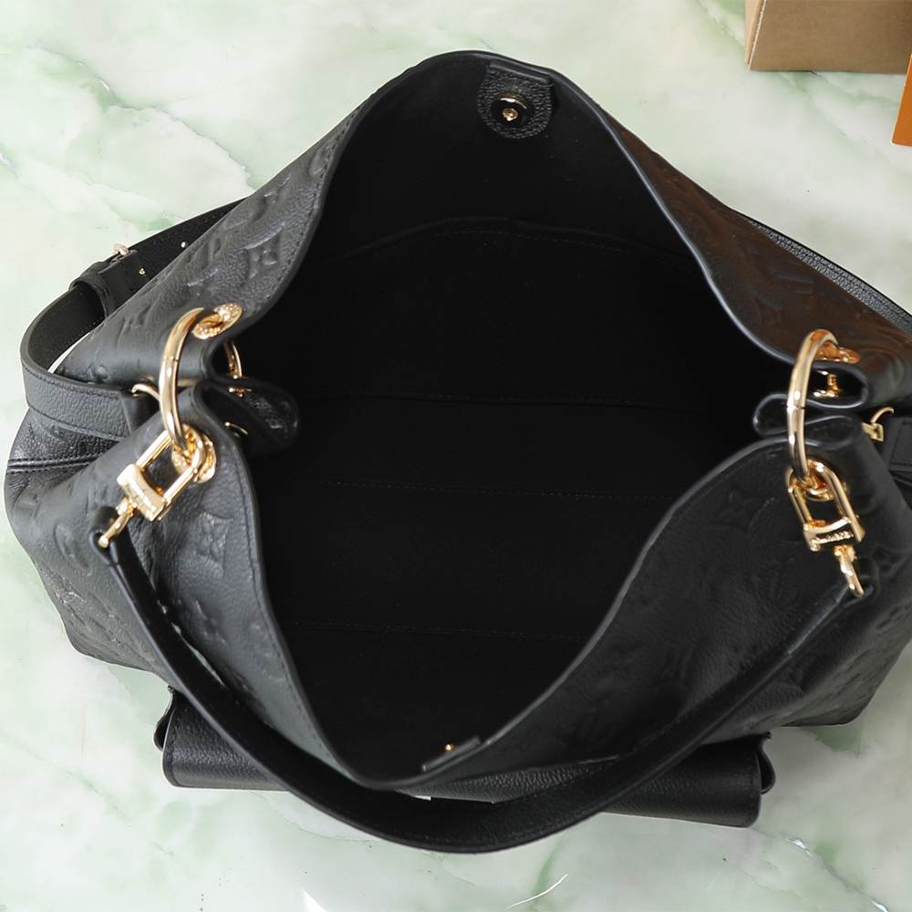 LV Hobo Métis(HIGH-END GRADE)
