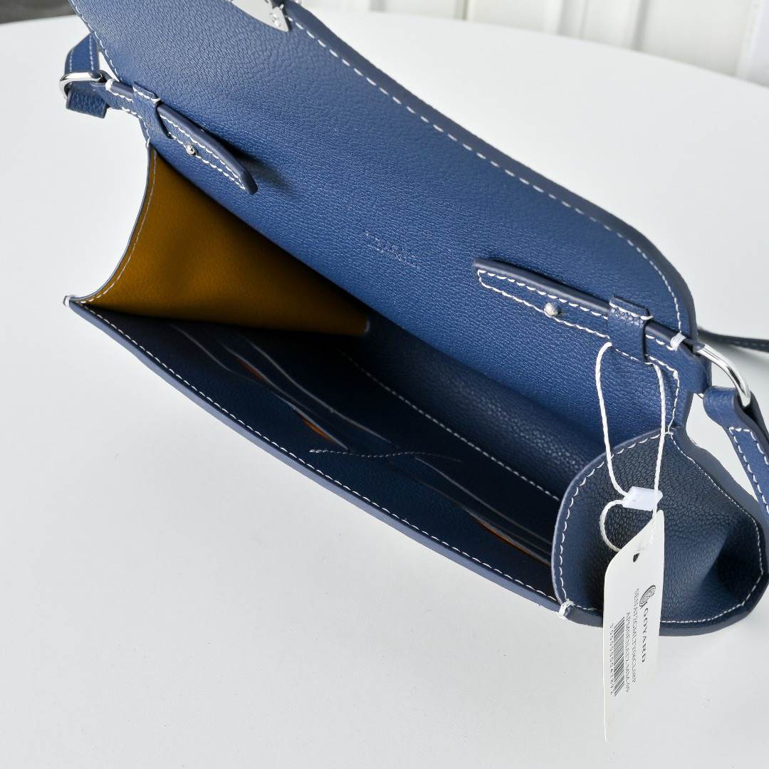 G09ard Chypre Wallet-Pouch