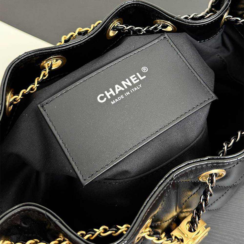 Ch**el 25 Mini Handbag(HIGH-END GRADE)