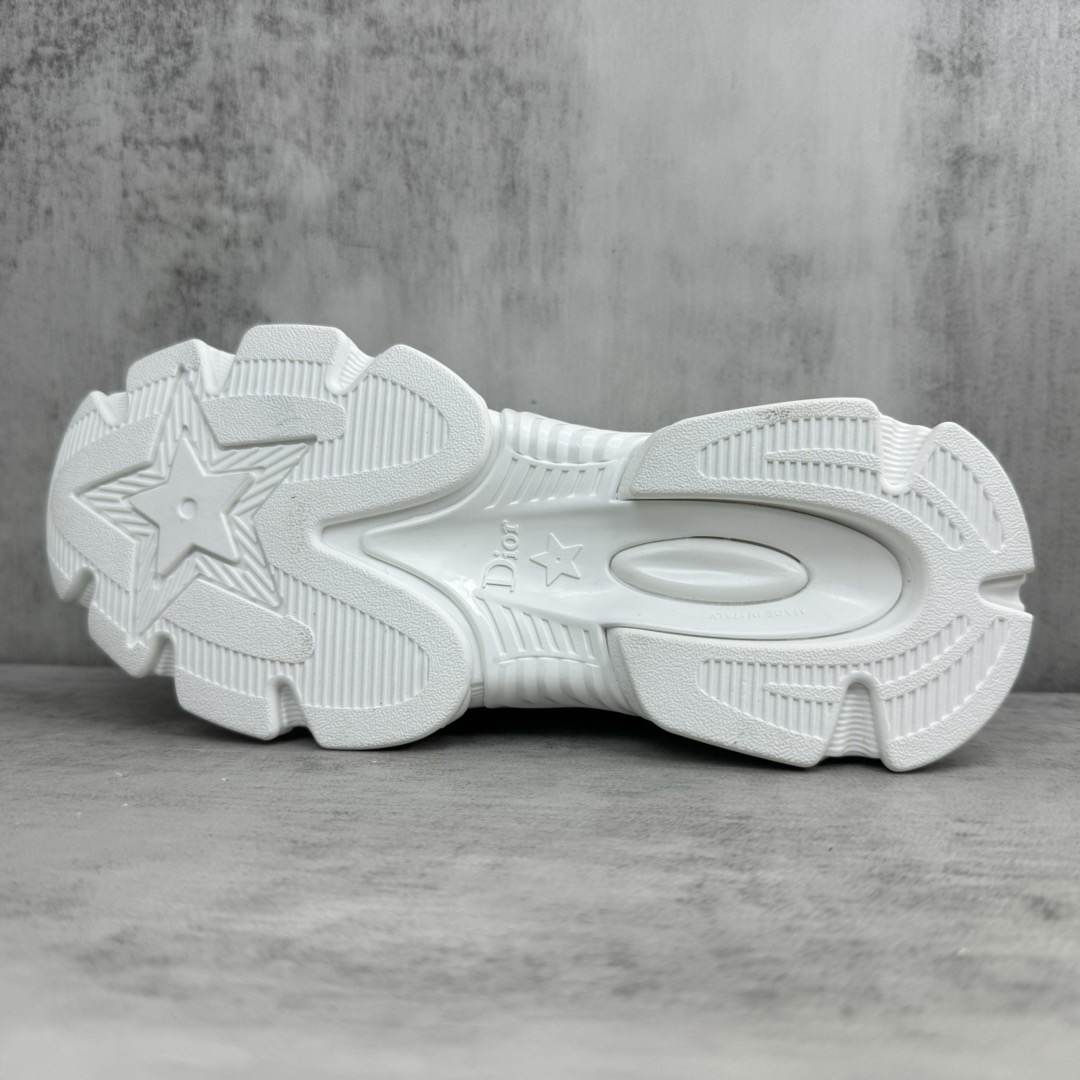 D10r Chrono Sneaker
