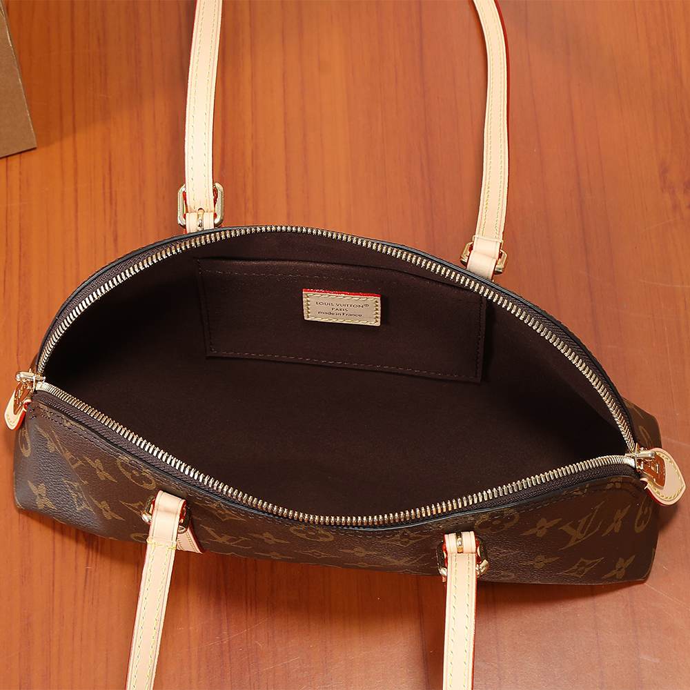LV Squire East West