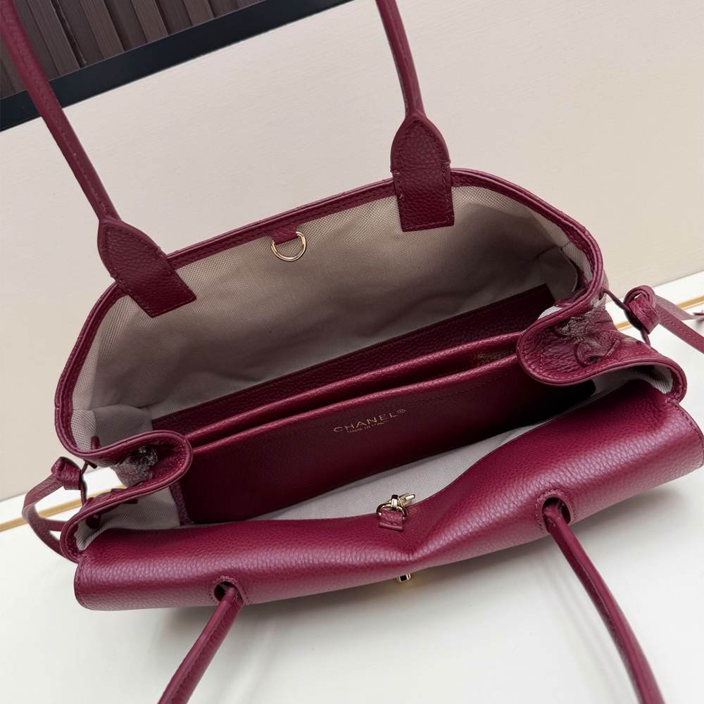 Ch**el Small Shopping Bag(HIGH-END GRADE)