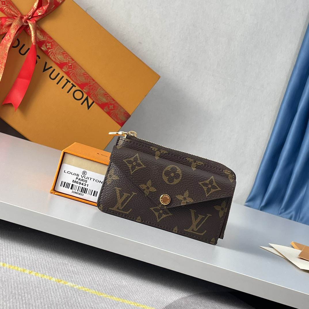 LV Card Holder Recto Verso