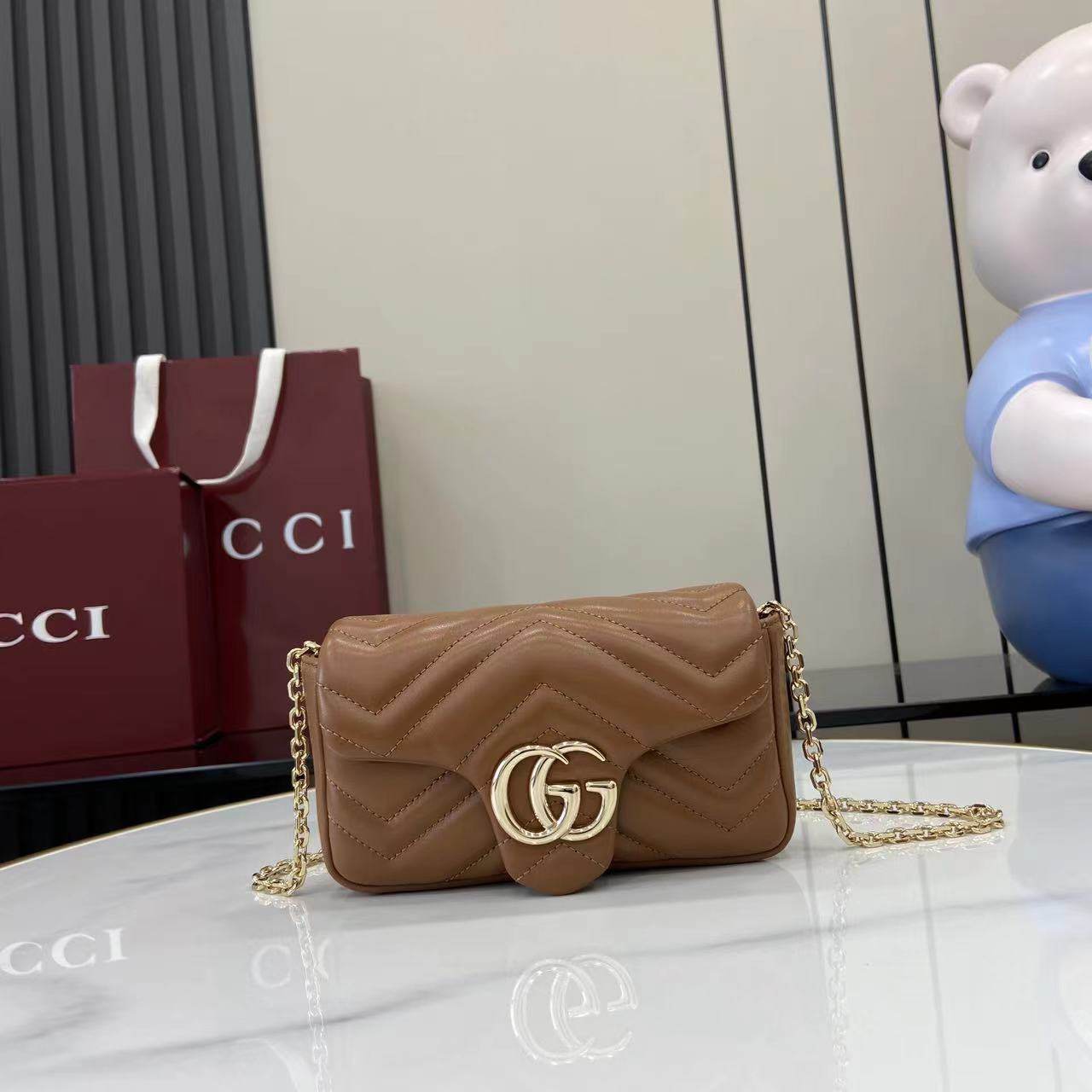 GG Marmont mini shoulder bag