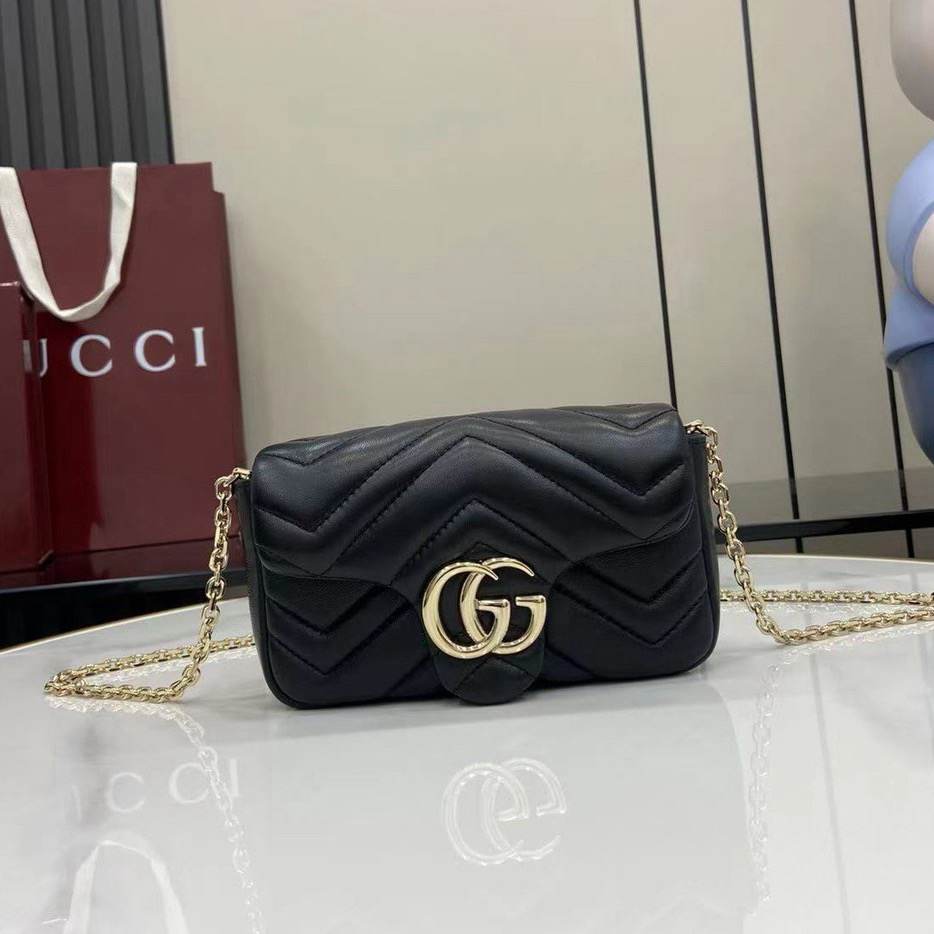GG Marmont mini shoulder bag