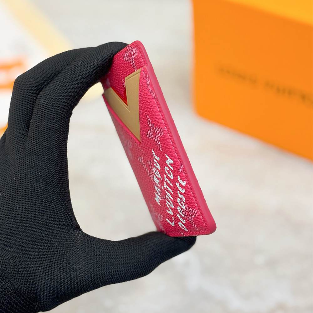 LV Magnetic Card Holder