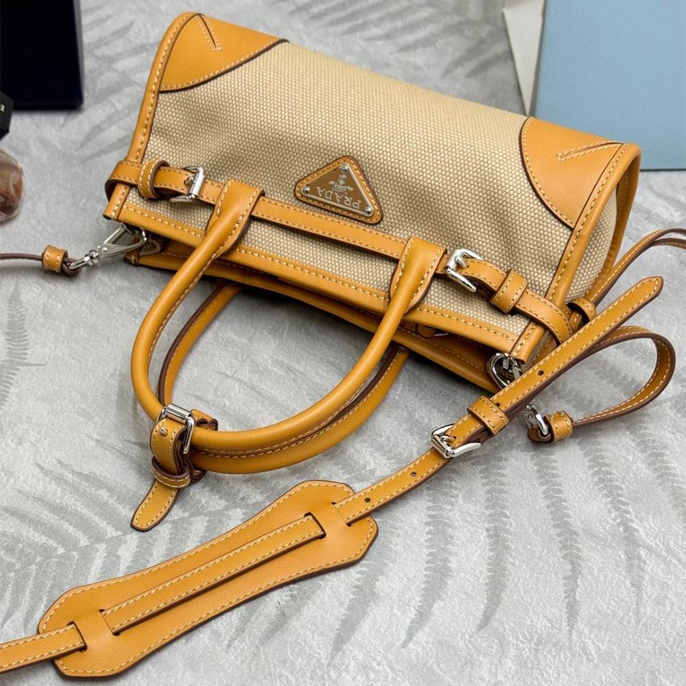 Pra*a Bonnie small linen and leather handbag(HIGH-END GRADE)