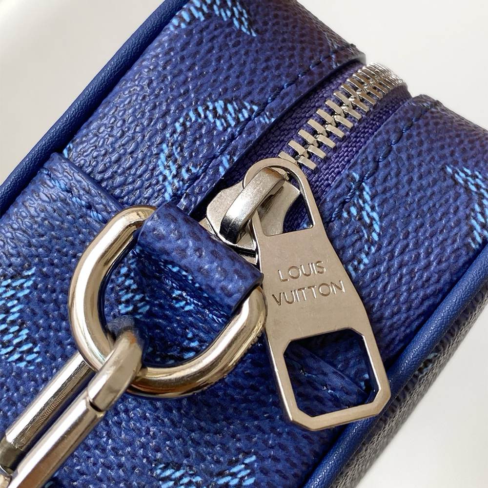 LV Trocadéro Wearable Wallet(HIGH-END GRADE)