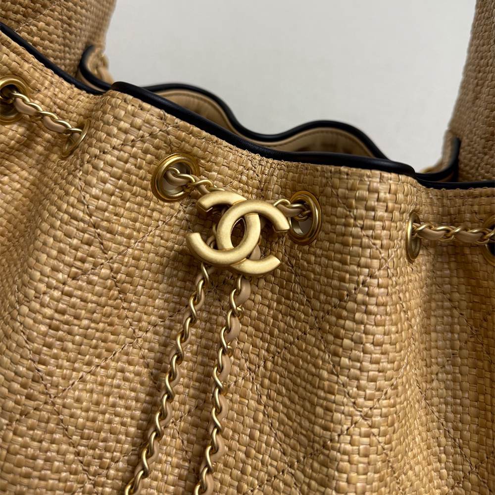 Ch**el 25 Small Handbag(HIGH-END GRADE)
