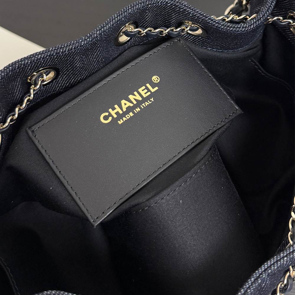 Ch**el 25 Mini Handbag(HIGH-END GRADE)