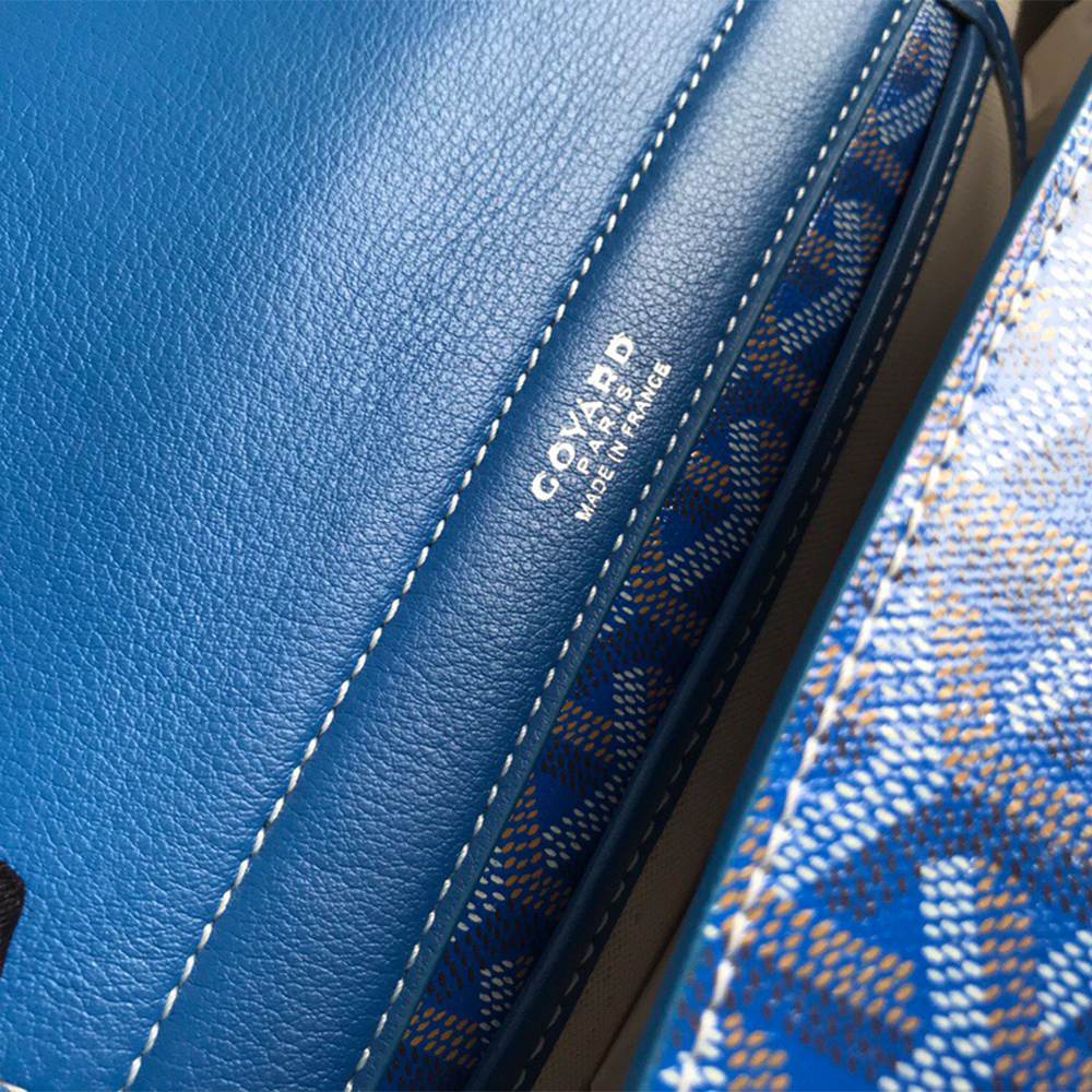 G09ard Rouette Souple Bag