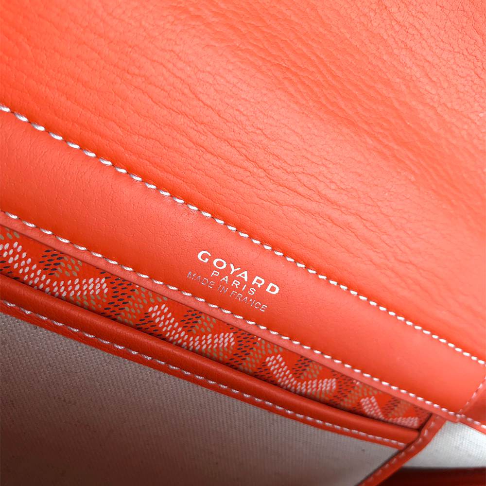 G09ard Rouette Souple Bag