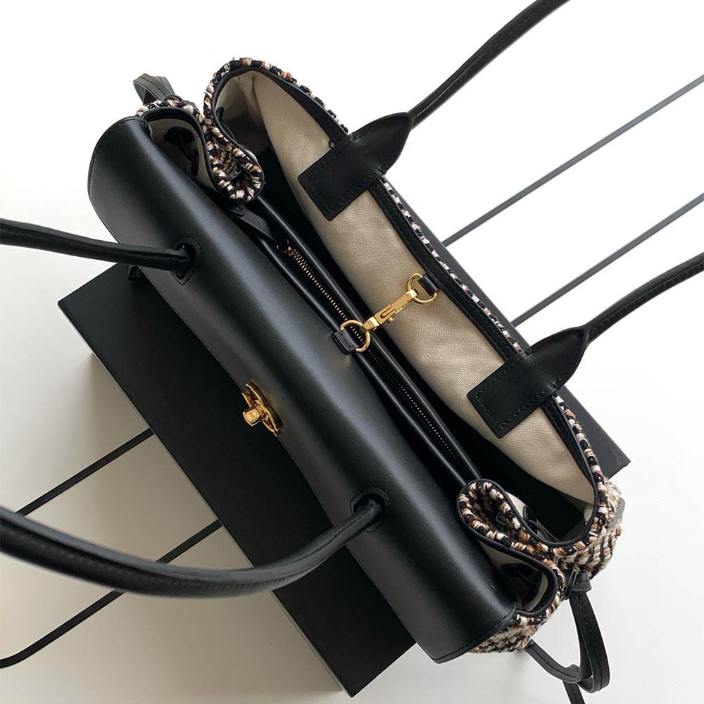 Ch**el Small Shopping Bag(HIGH-END GRADE)