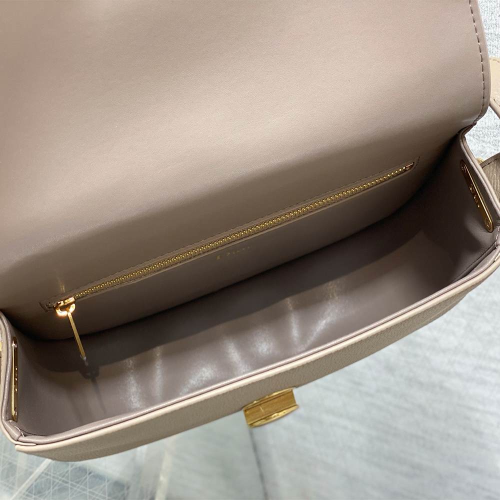 Medium D10r Médaillon Flap Bag(HIGH-END GRADE)