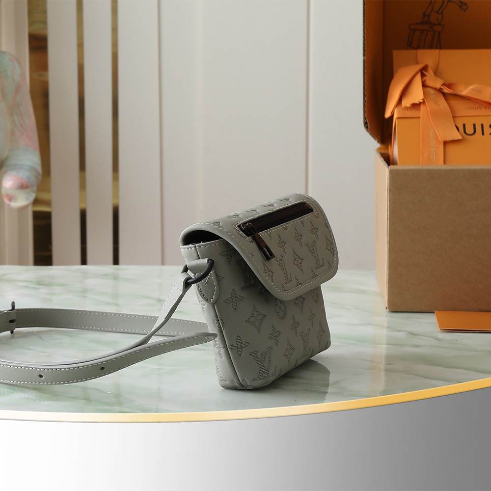 LV Pulse Wearable Wallet(HIGH-END GRADE)