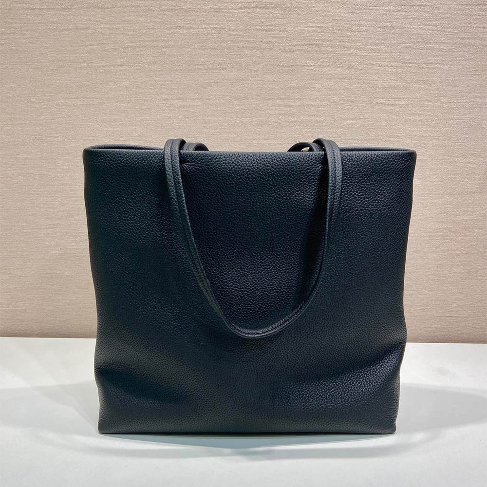 Pra*a Leather tote(HIGH-END GRADE)