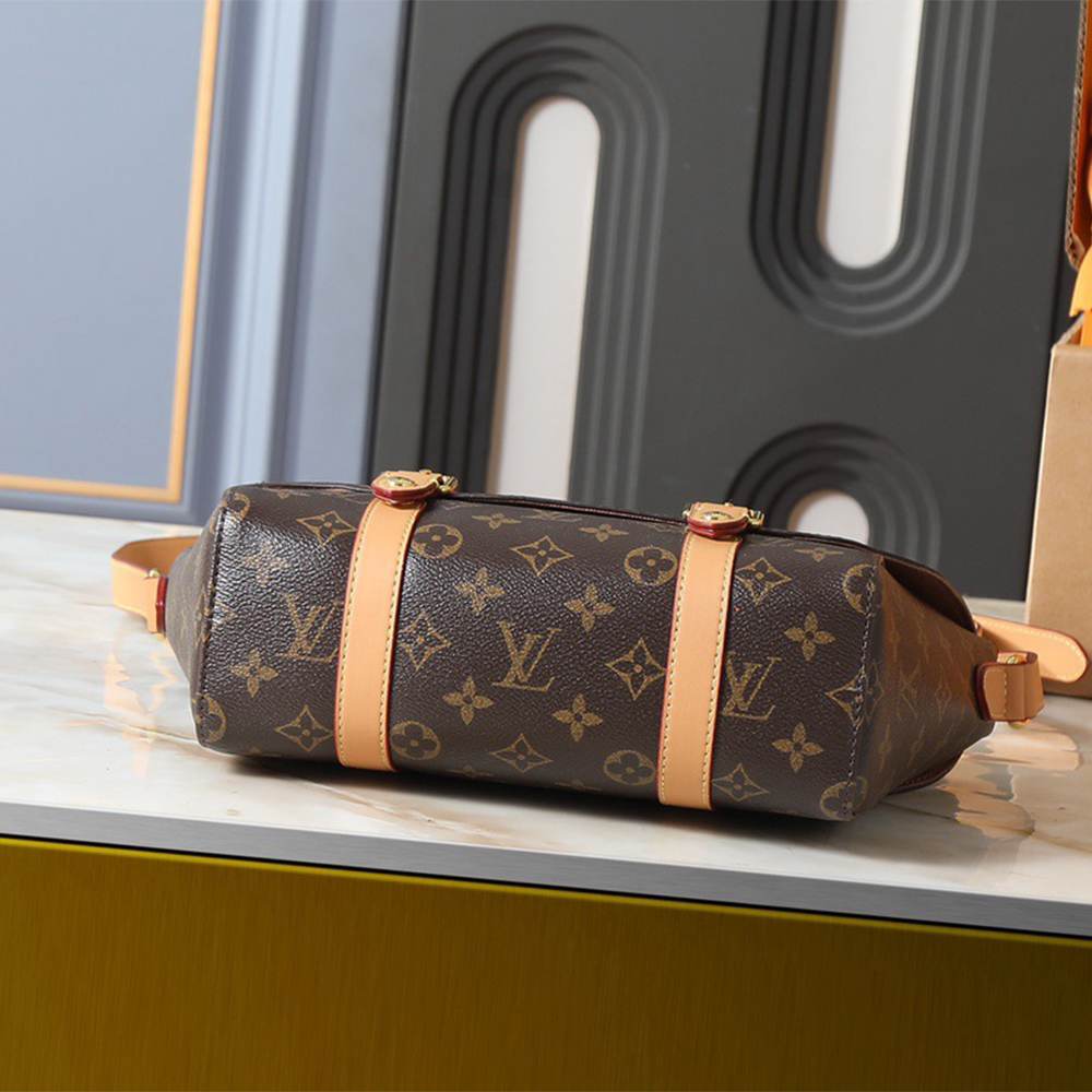 LV Christopher Messenger(HIGH-END GRADE)