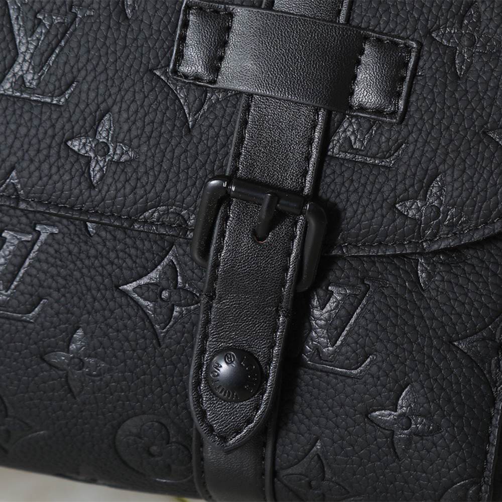 LV Christopher Messenger(HIGH-END GRADE)