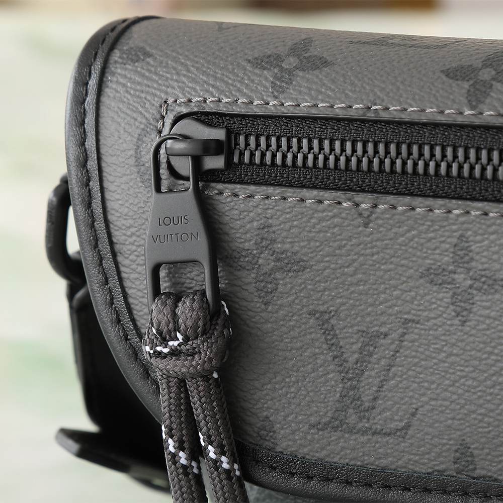 LV Pulse Wearable Wallet(HIGH-END GRADE)