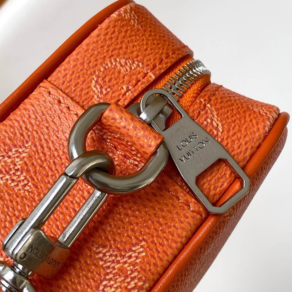 LV Trocadéro Wearable Wallet(HIGH-END GRADE)