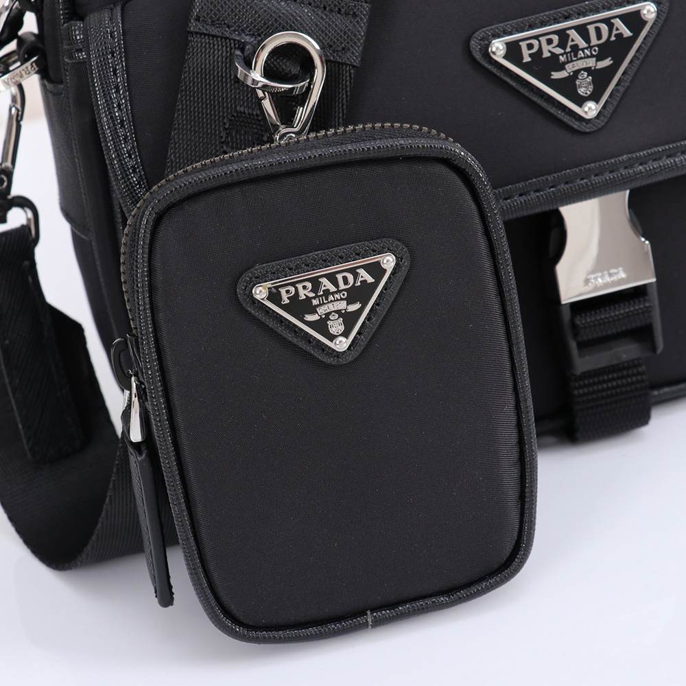 Pra*a Re-Nylon and Saffiano leather shoulder bag(HIGH-END GRADE)